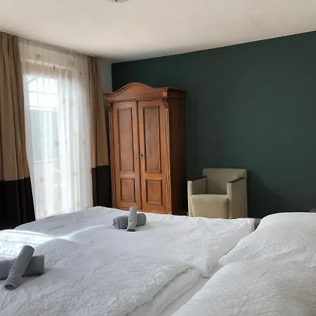 Ferienwohnung Mit 1 Schlafzimmer Altensteig Exterior photo