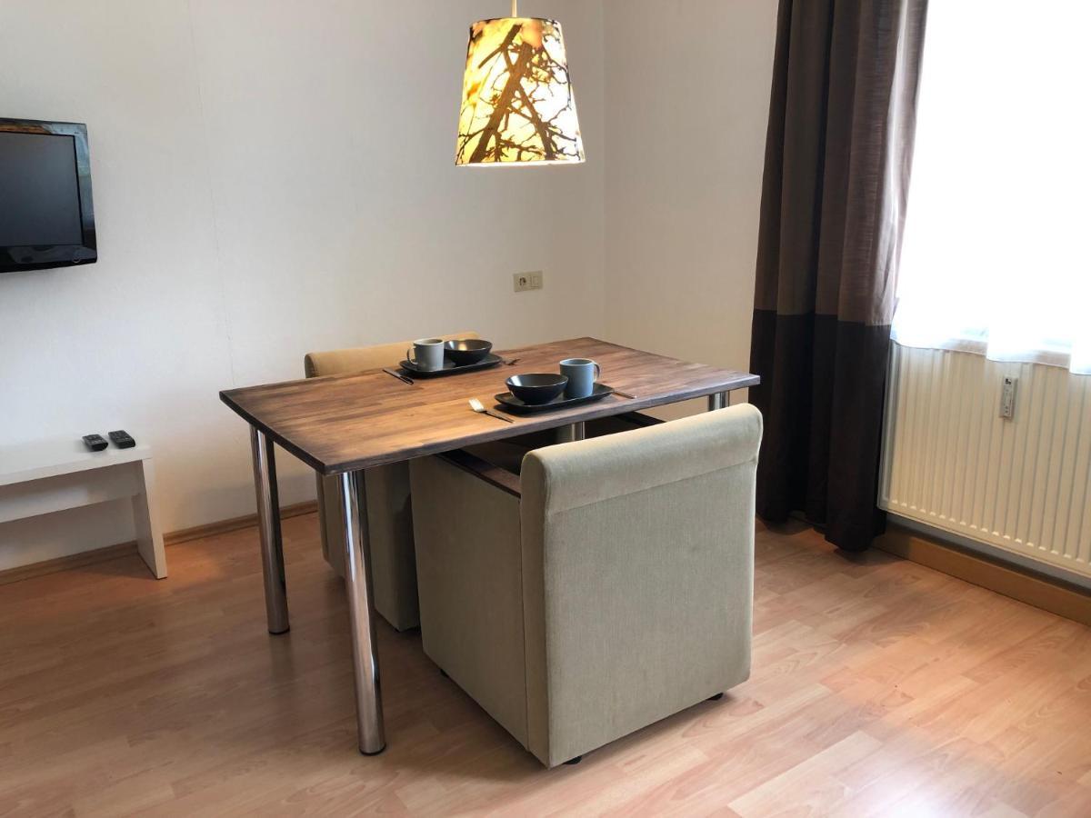 Mit 1 Schlafzimmer Altensteig